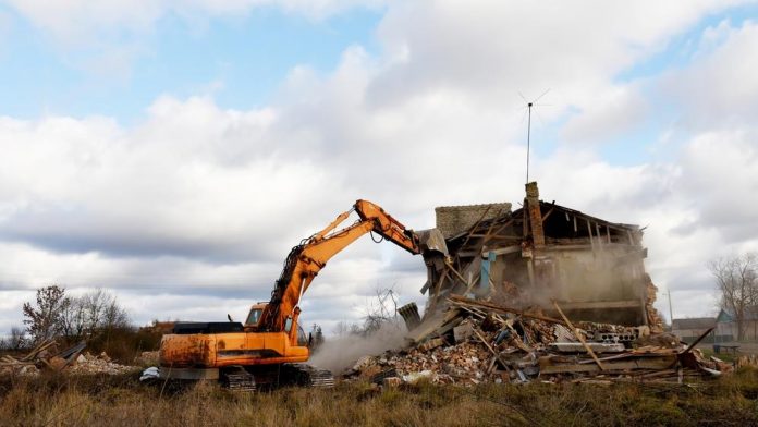 buildingdemolition shutterstock maksimsafaniuk