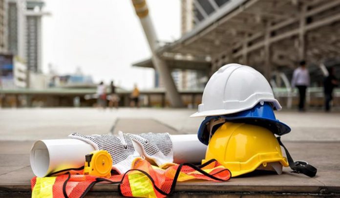 construction safety tips 1 qjw8308ywrwu9ffth290rjkdnqymbdbxm2tprtmwk8